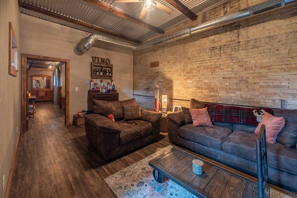 515 W Fulton St, Edgerton, WI 53534